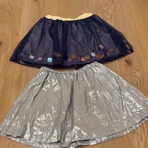 Carter’s Kid Size 6 Navy Skirt and Gap Size 6/7 Kids Silver Skirt. Skirt Set.